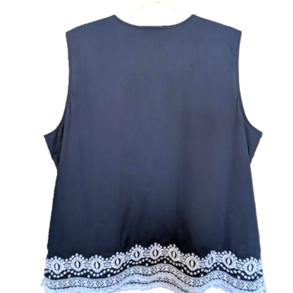 2/$35 +$9.99 Shipping NTW Talbots Sleeveless Top Blue with White Embroidery - Picture 3 of 3